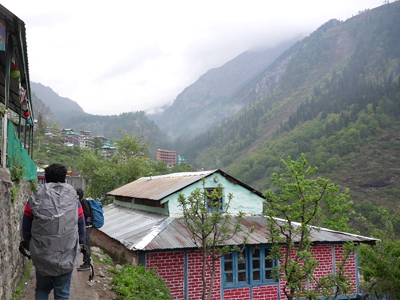 Tosh Village 